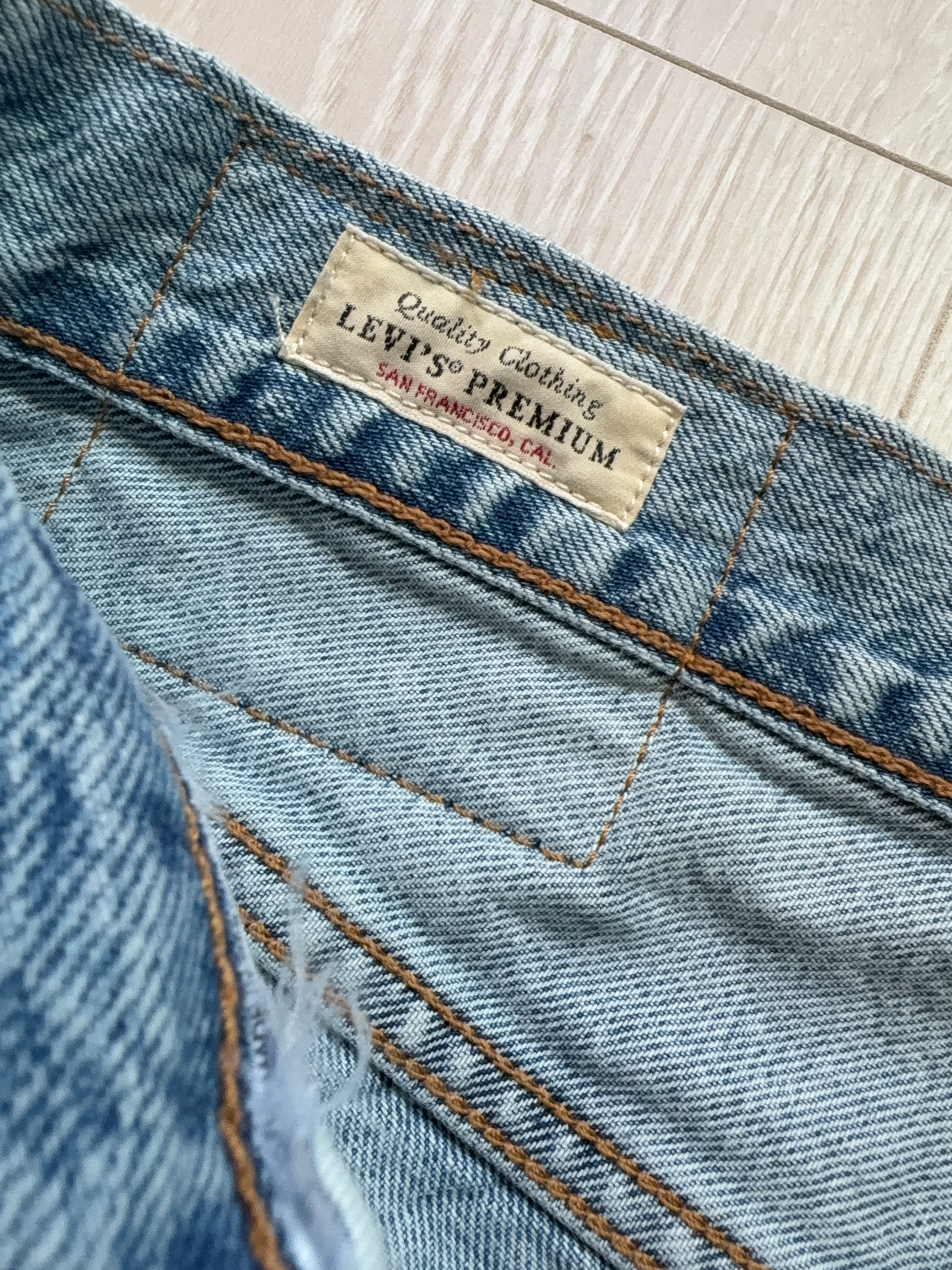 Vintage Levi Strauss & Co. Bottom (W32)