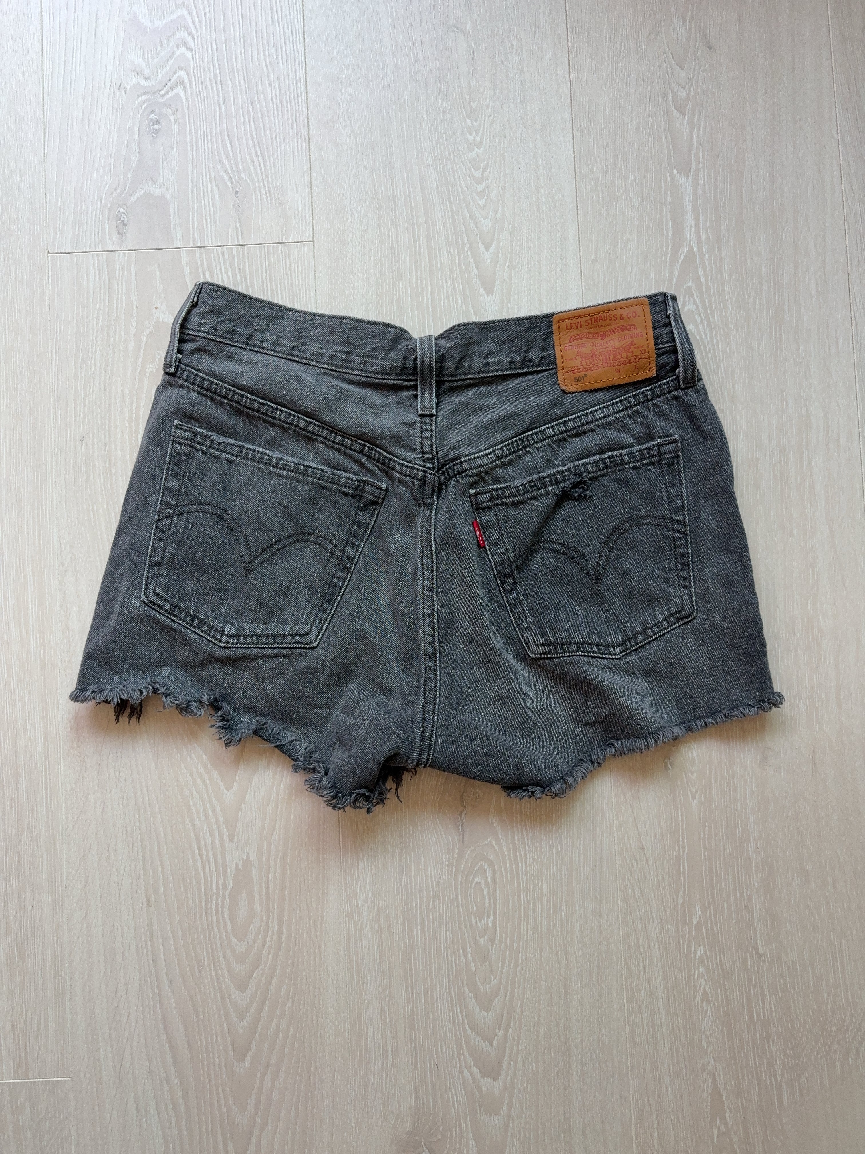 Vintage Levi Strauss & Co. Bottom (W27)