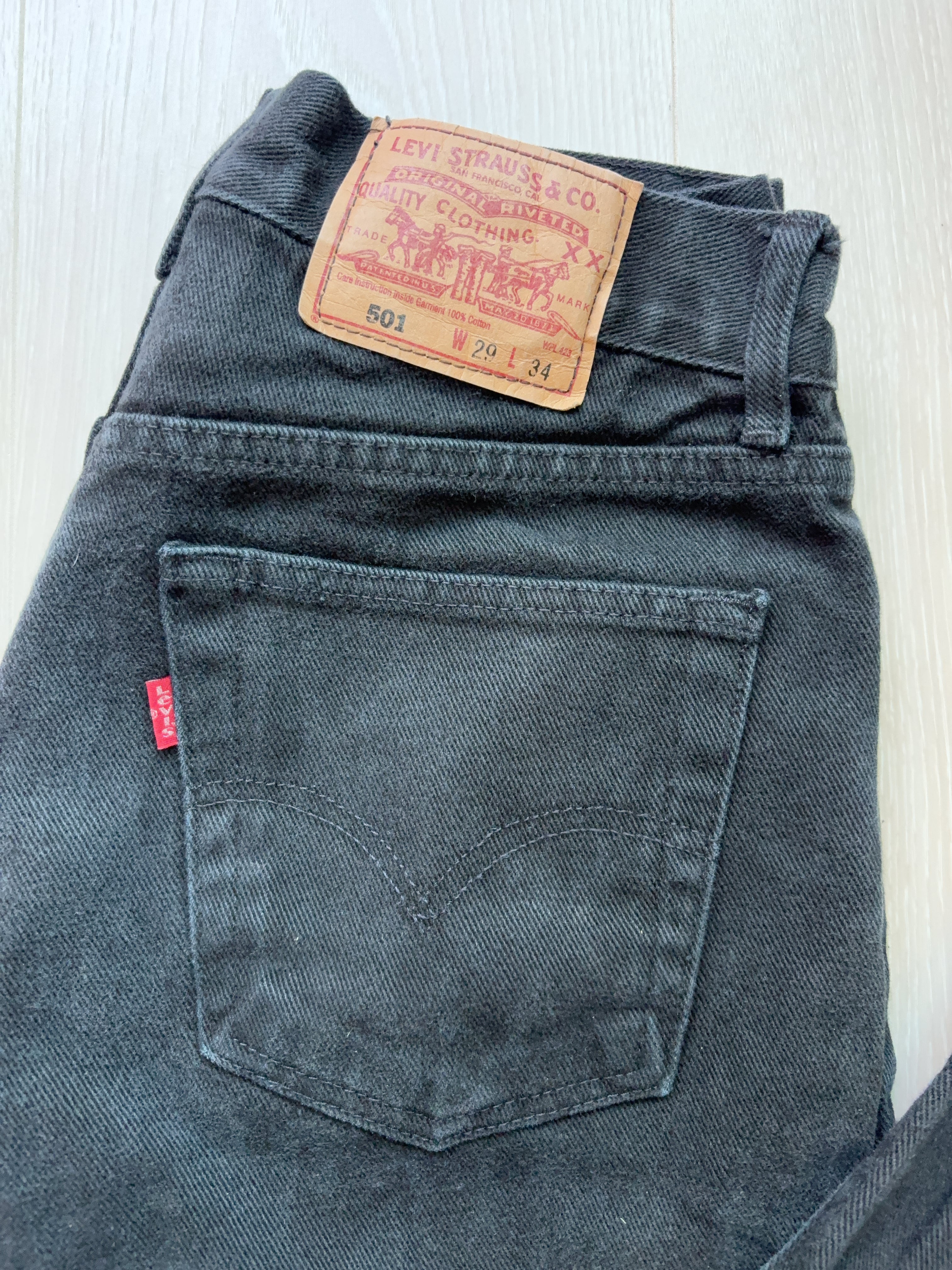 Vintage Levi's Jeans (W29L34)
