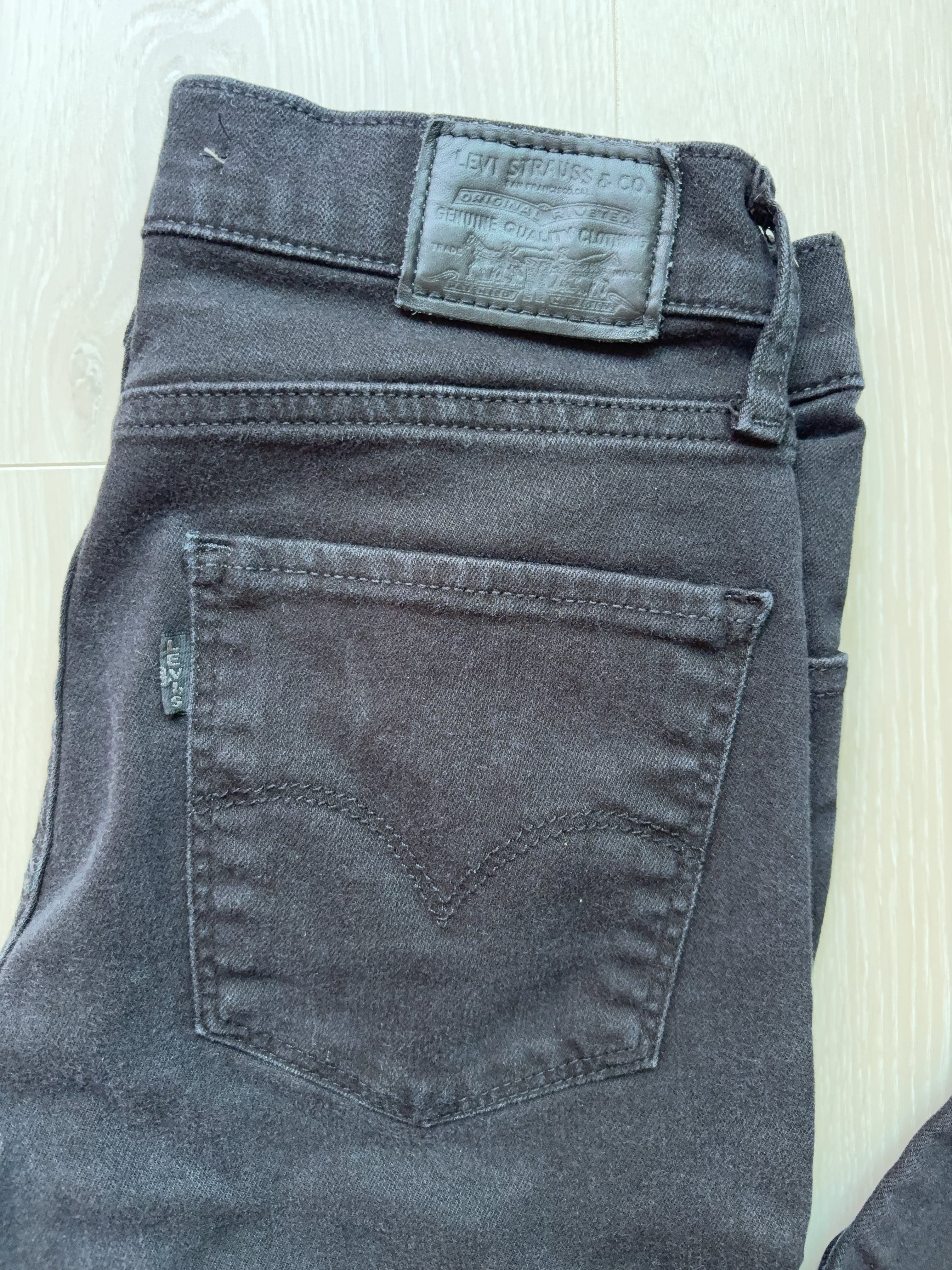 Vintage Levi's Jeans (W27L28)