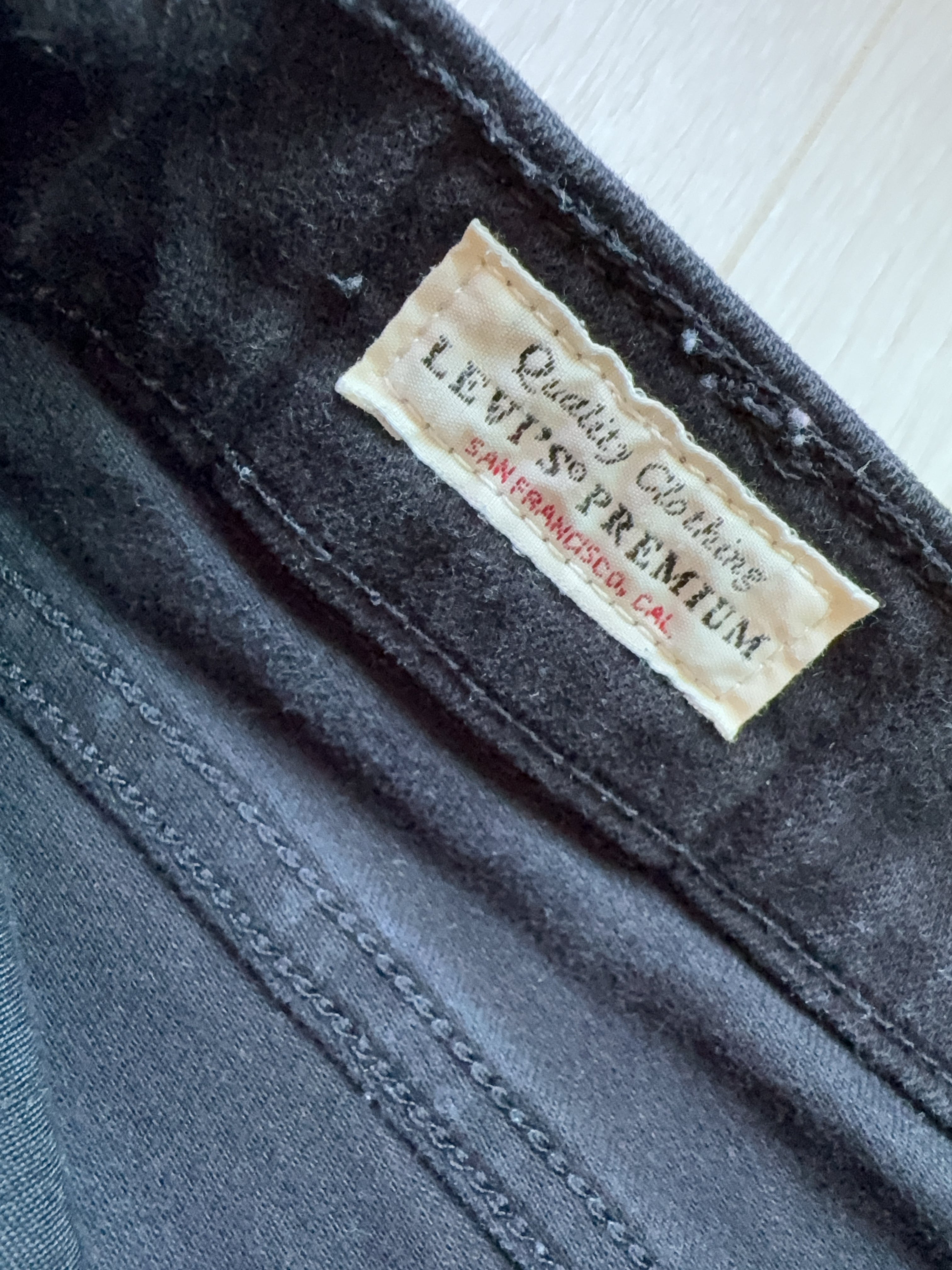 Vintage Levi's Jeans (W27L28)