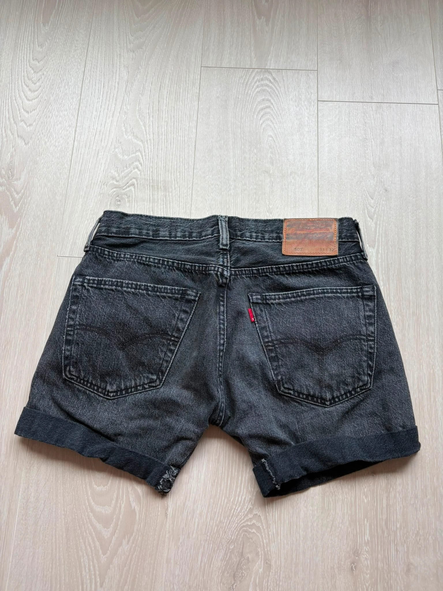 Levi's Denim Shorts W31