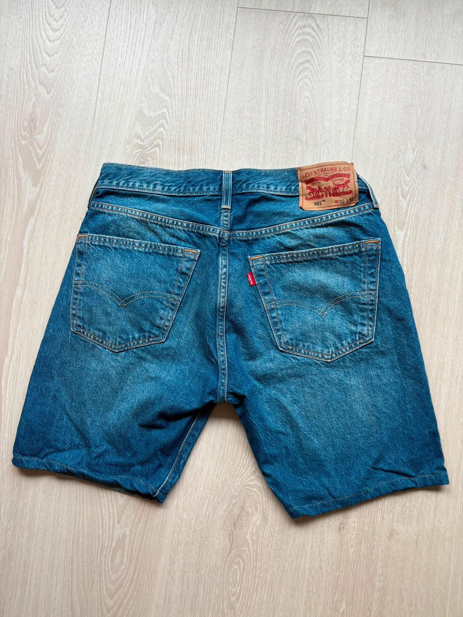 Levi's 501 Denim Shorts W32
