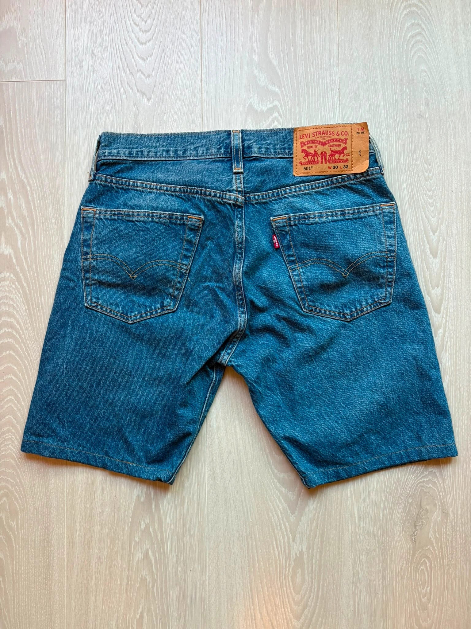 Levi's 501 Denim Shorts W30