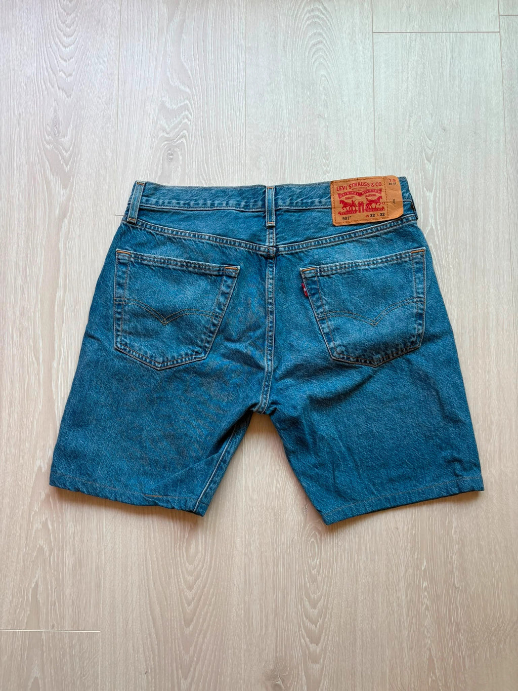 Levi's 501 Denim Shorts W32