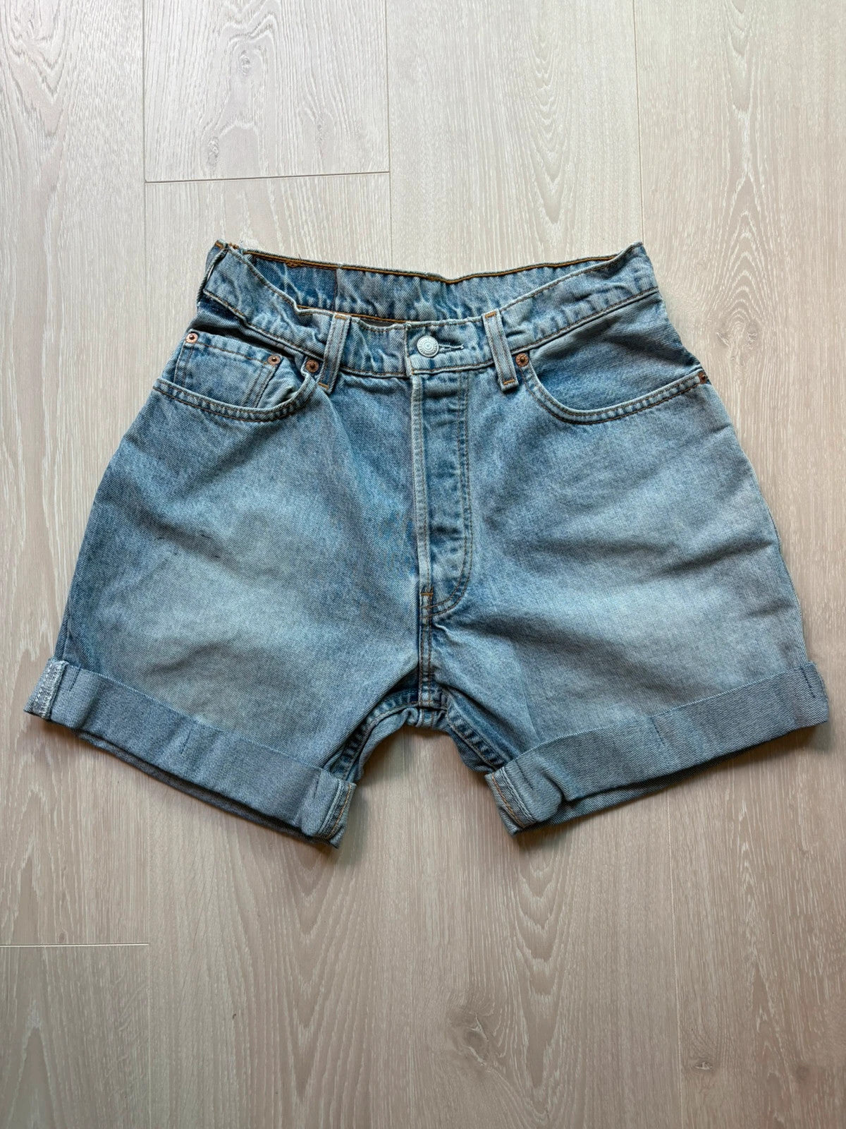 Levi's Women's Denim Shorts W28/S