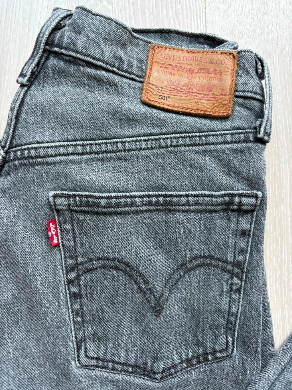 Levi's 501 Women's Denim Jeans W28L26