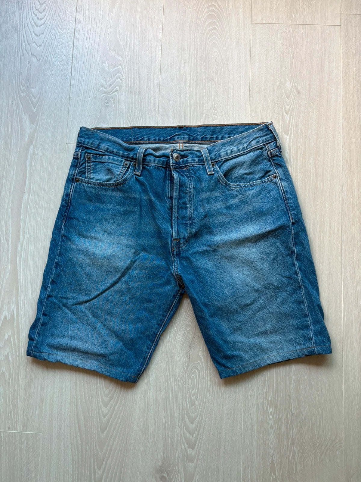 Levi's 501 Denim Shorts W32