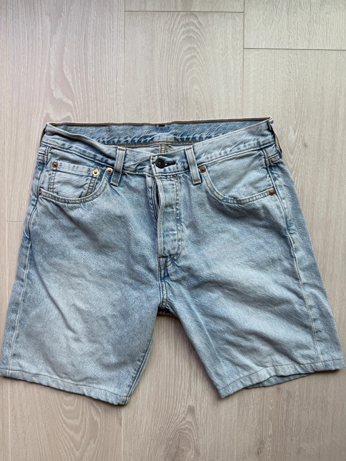 Levi's 501 Denim Shorts W30