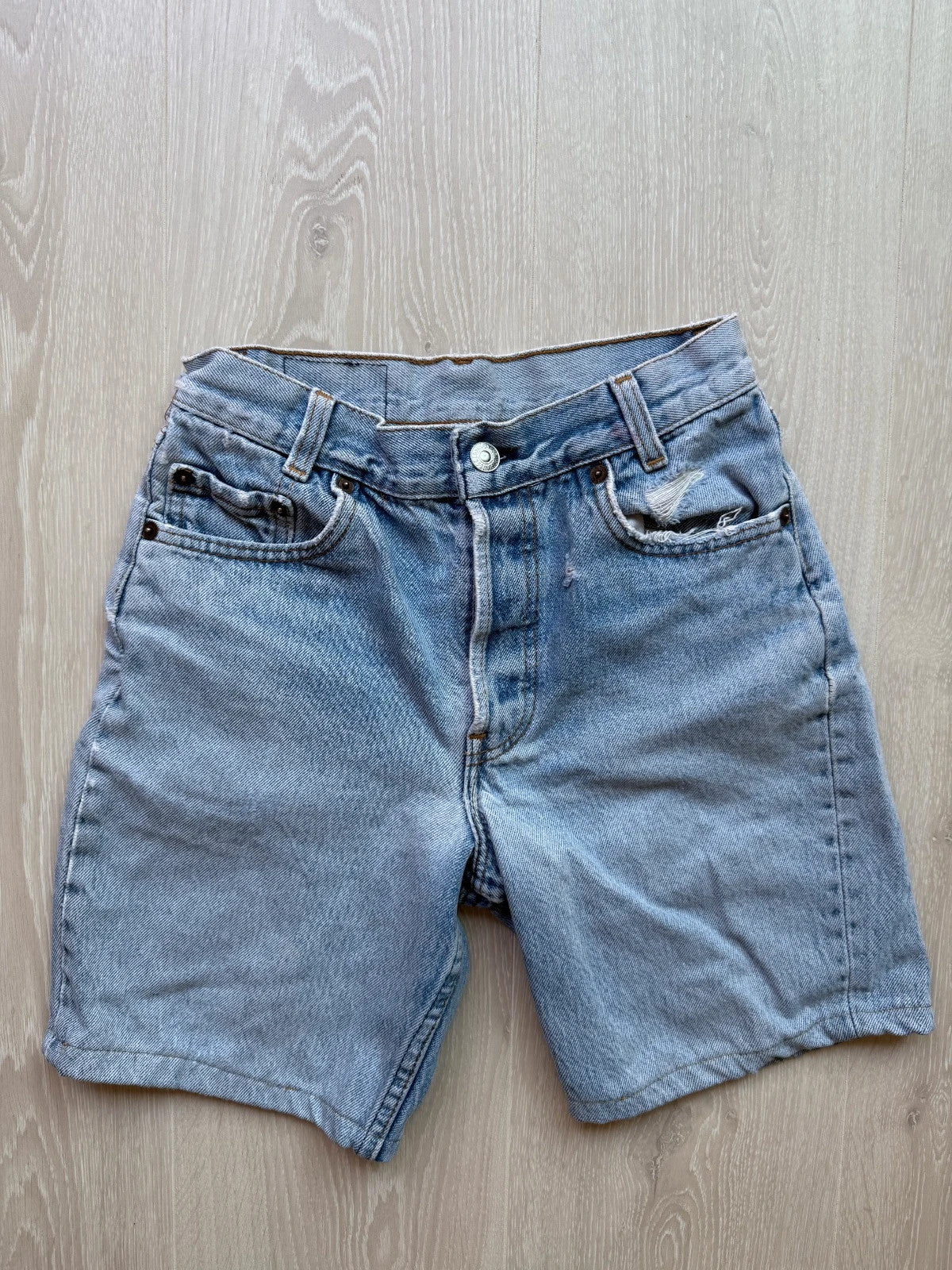 Levi's 501 Women's Denim Shorts W32