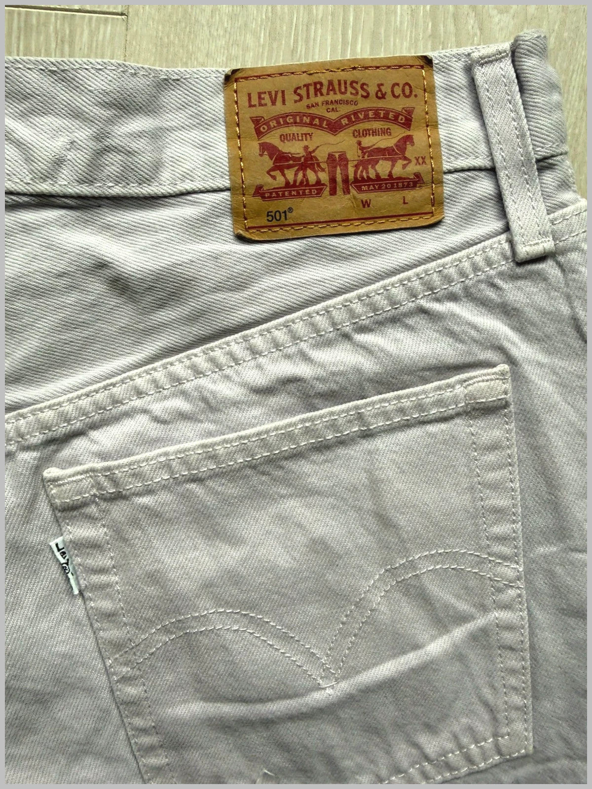 Levi's 501 Denim Shorts W27