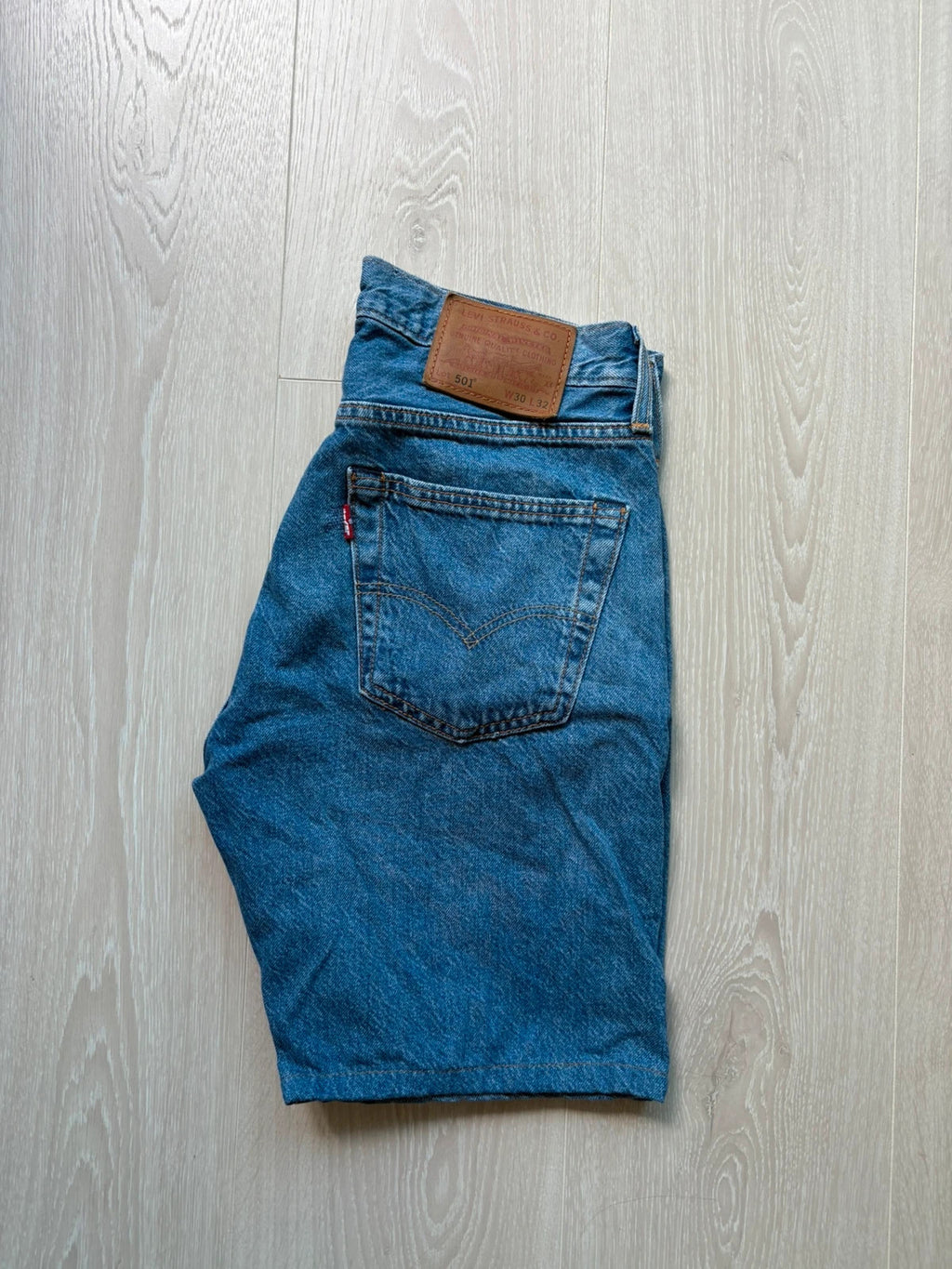 Levi's 501 Denim Shorts W30
