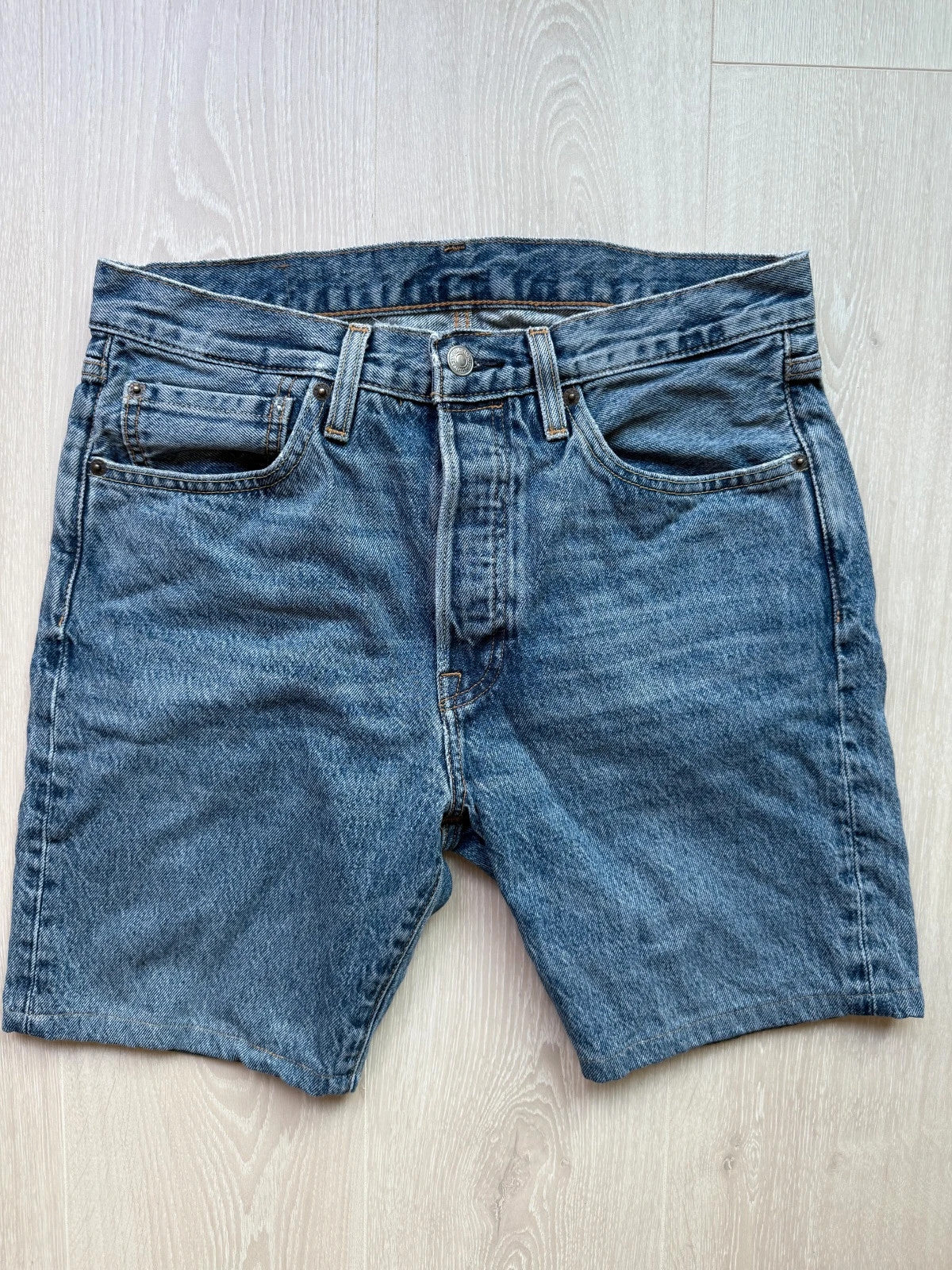 Levi's 501 Denim Shorts W32