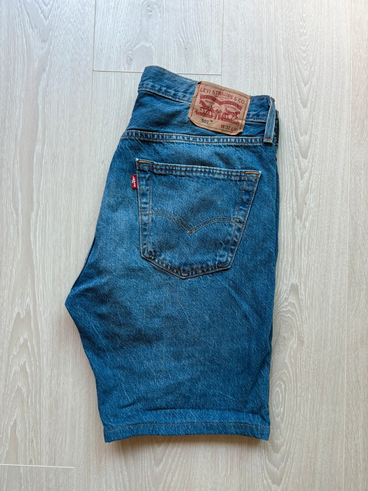 Levi's 501 Denim Shorts W32