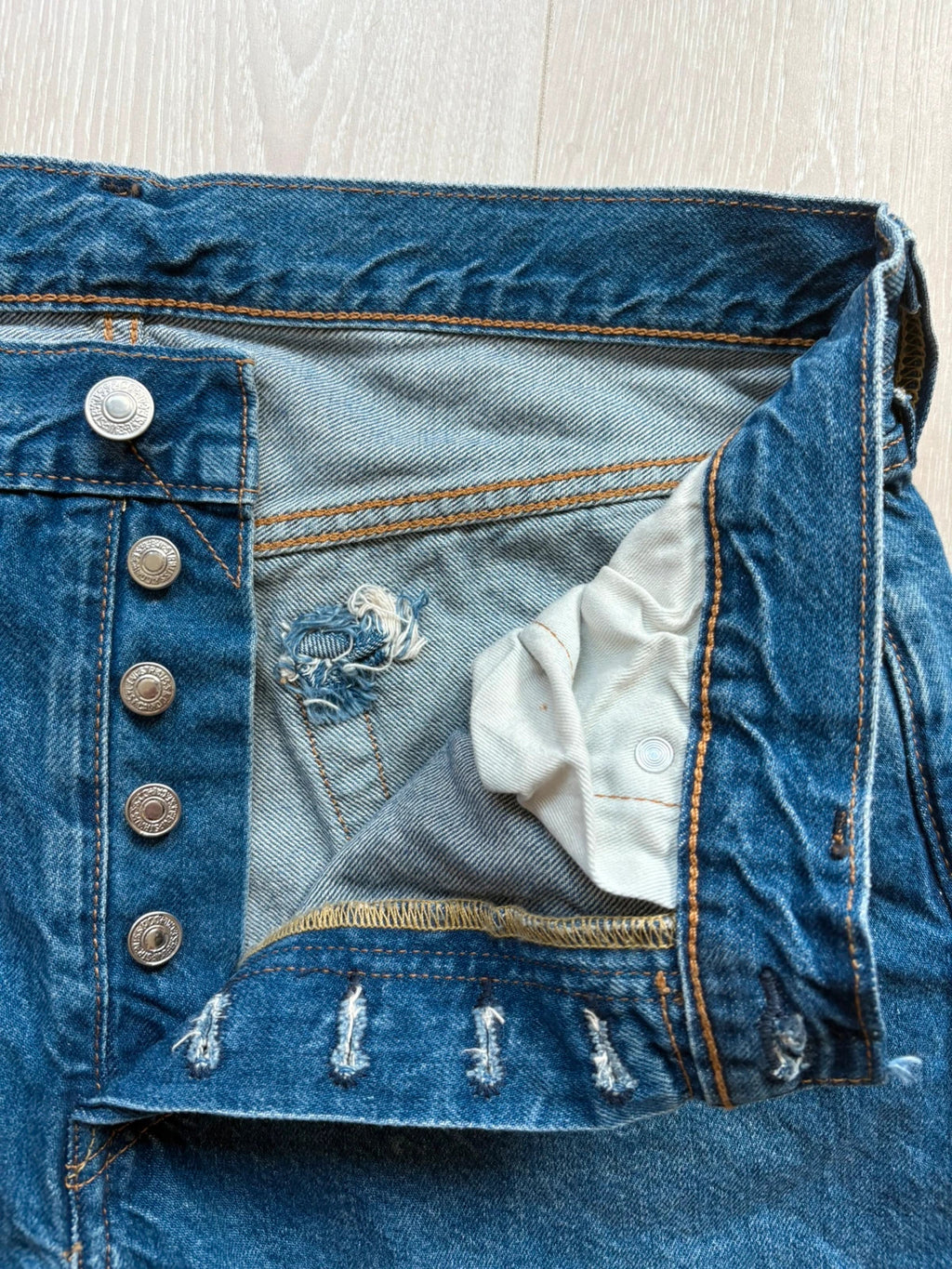 Levi's 501 Denim Shorts W32