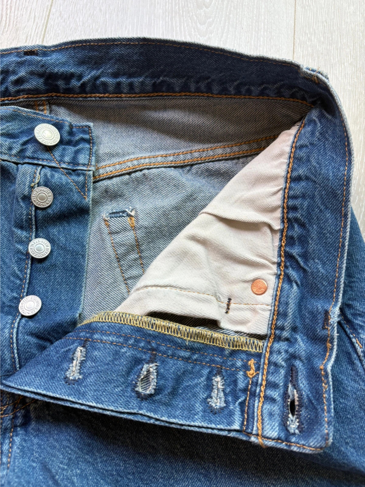 Levi's 501 Denim Shorts W30