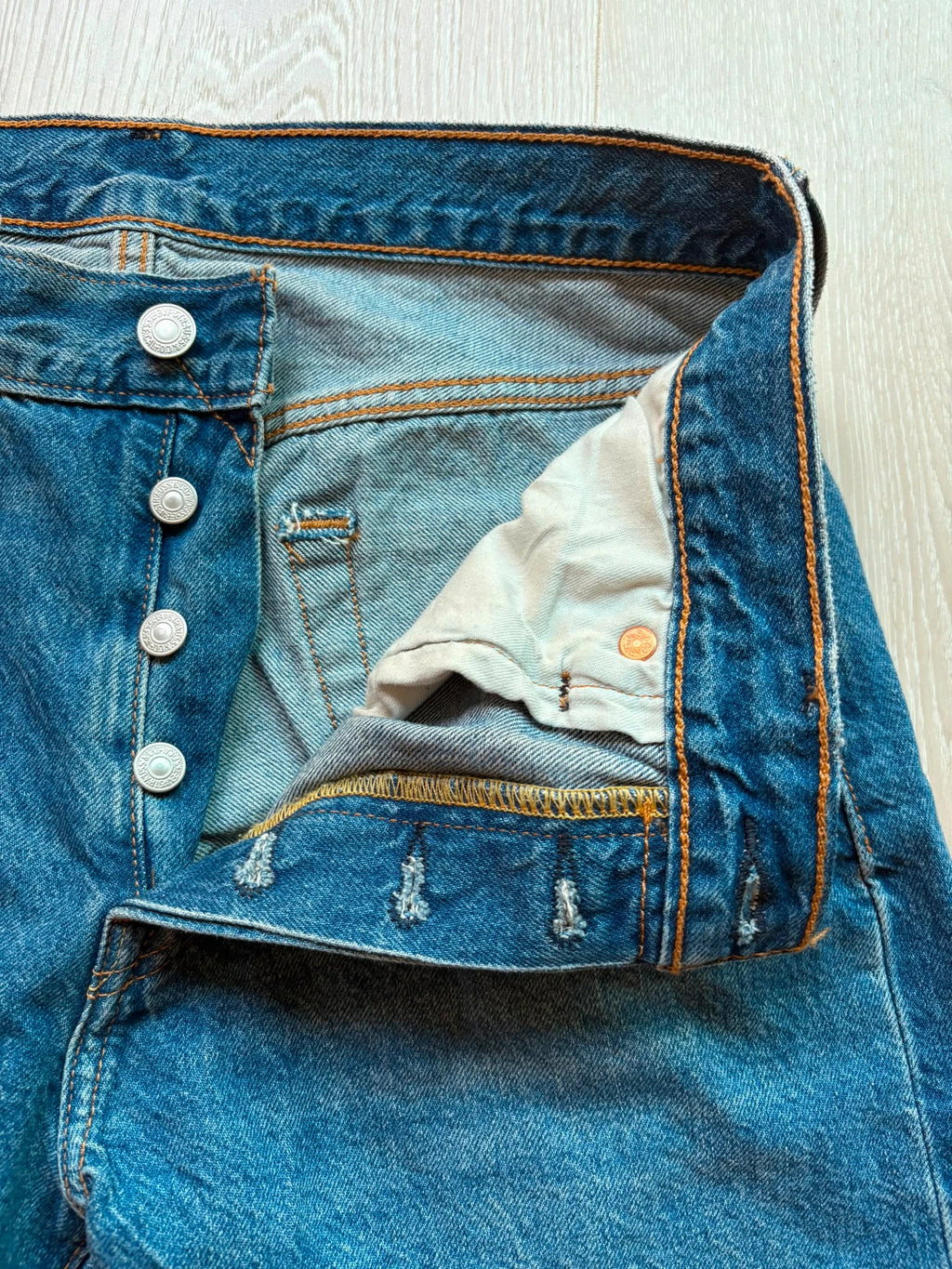 Levi's 501 Denim Shorts W30