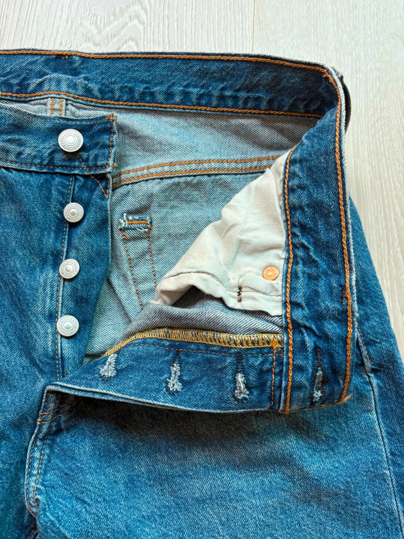 Levi's 501 Denim Shorts W30