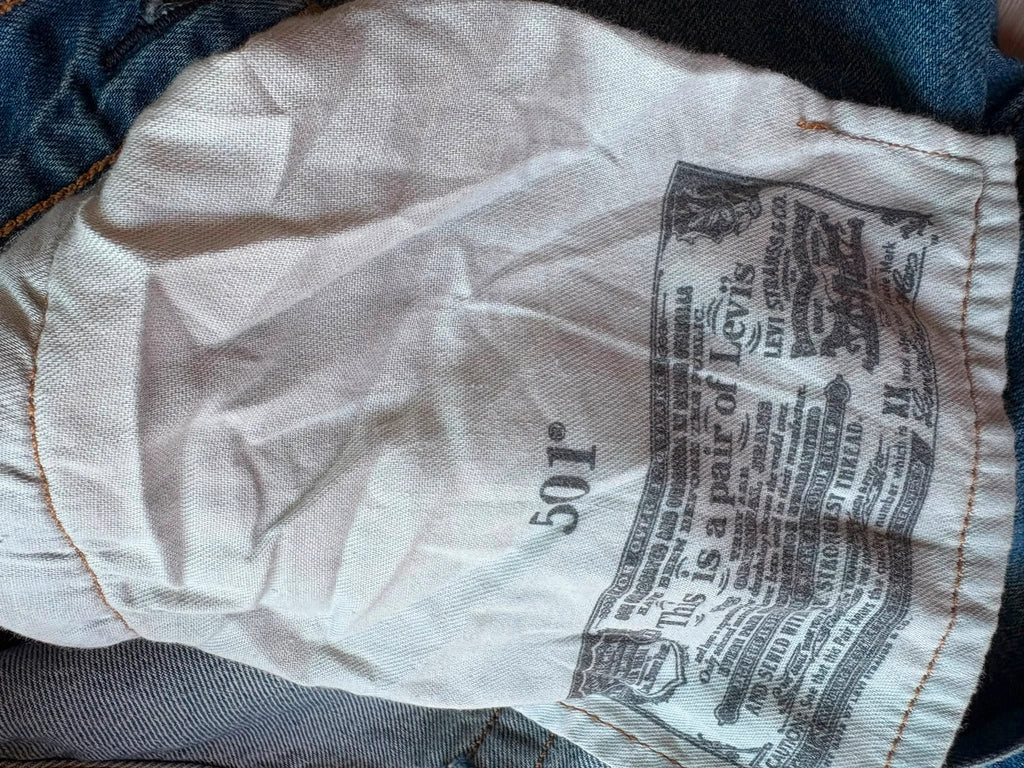 Levi's 501 Denim Shorts W32