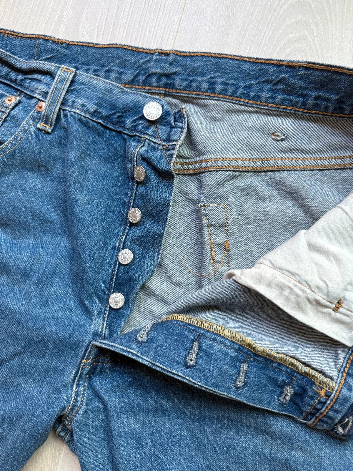 Levi's 501 Denim Shorts W38
