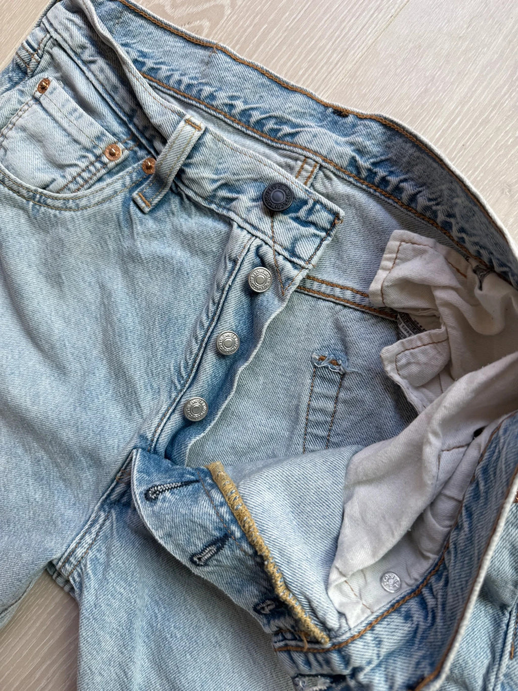 Levi's 501 Denim Shorts W30
