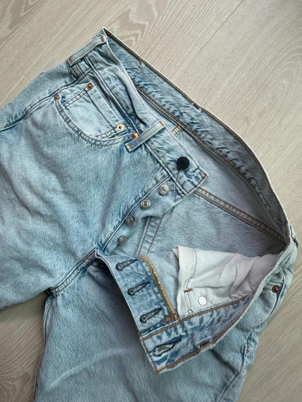 Levi's 501 Denim Shorts W30