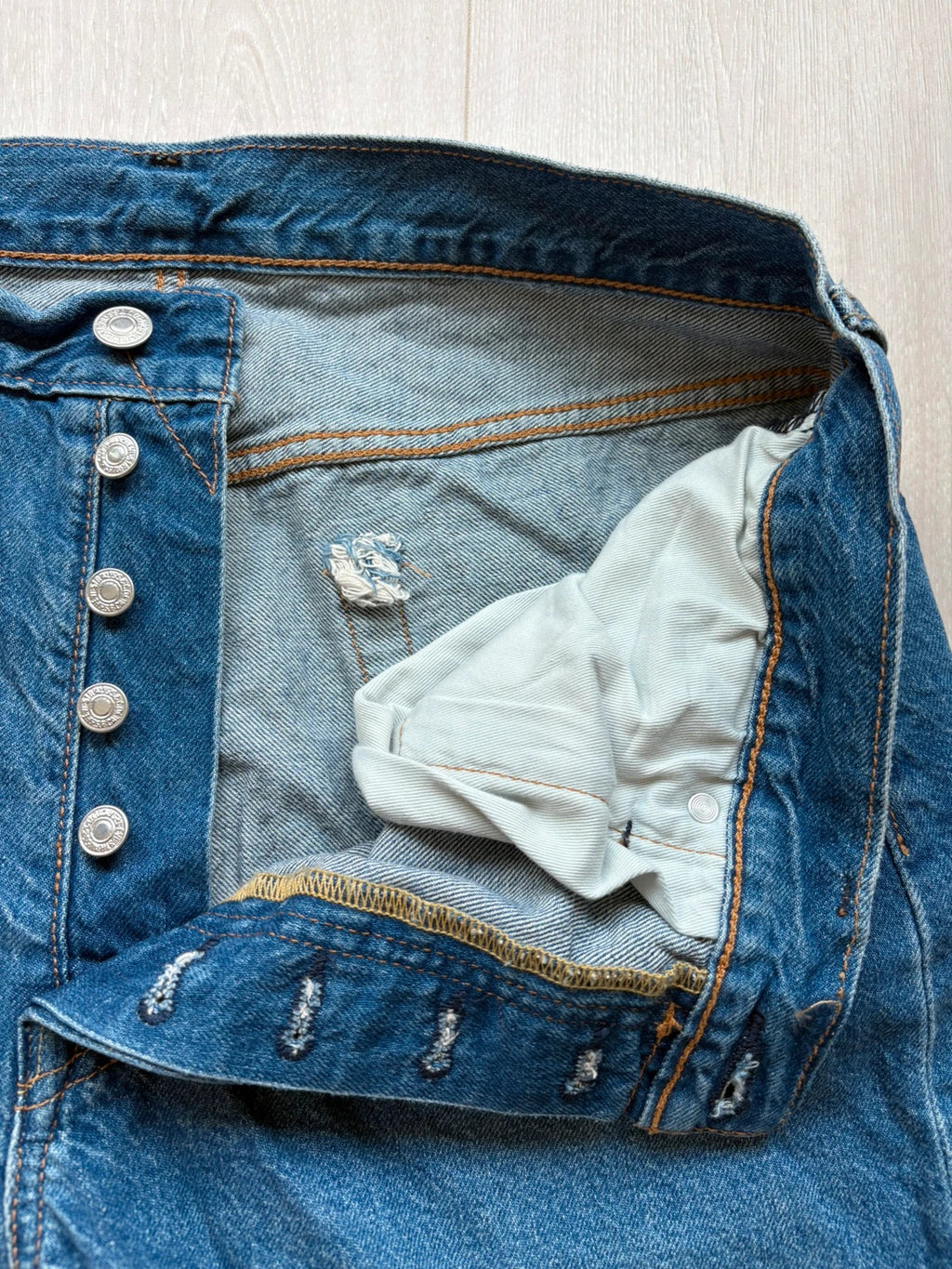 Levi's 501 Denim Shorts W32