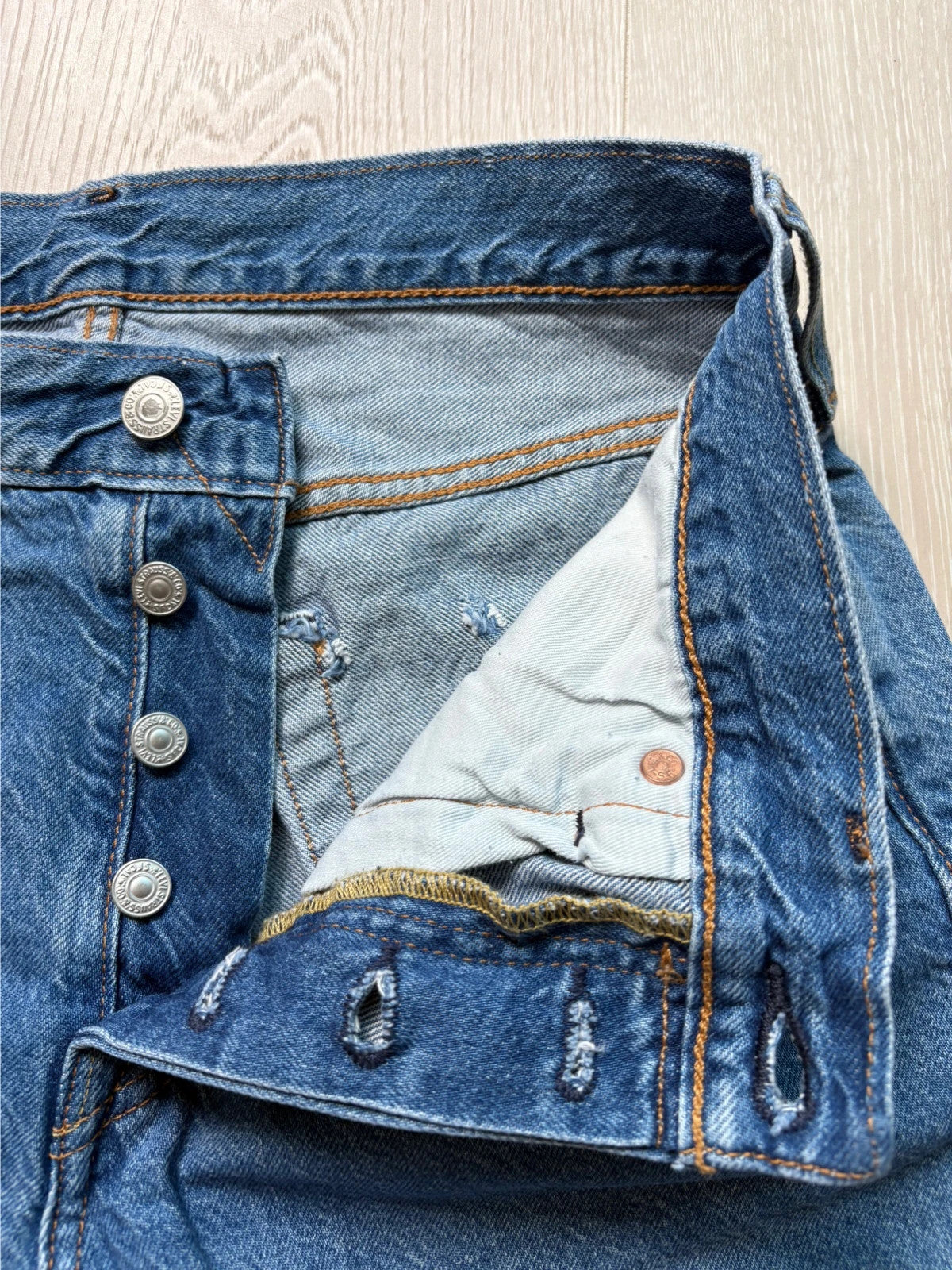 Levi's 501 Denim Shorts W30