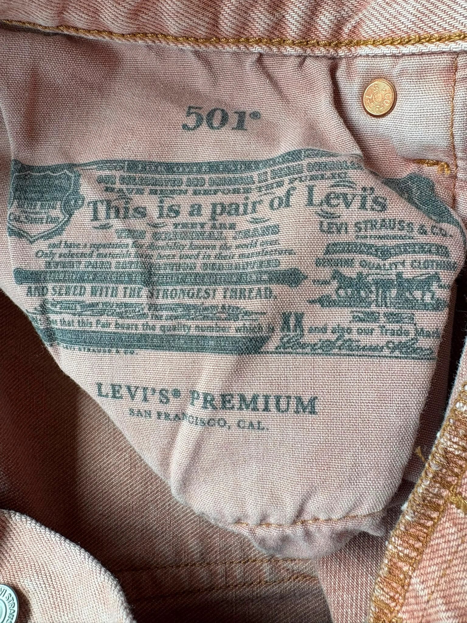 Levi's 501 Women's Denim Jeans W30L32