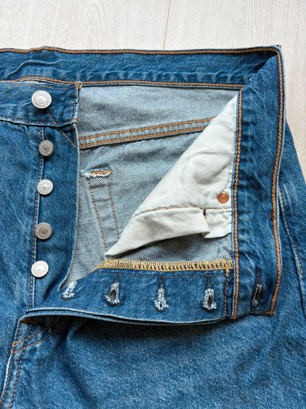 Levi's 501 Denim Shorts W34