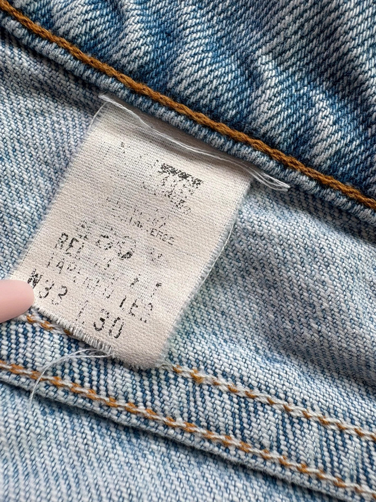 Levi's Denim Shorts W33