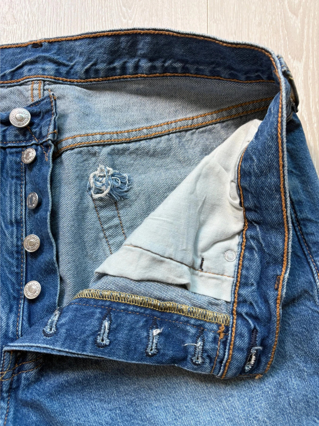 Levi's 501 Denim Shorts W32