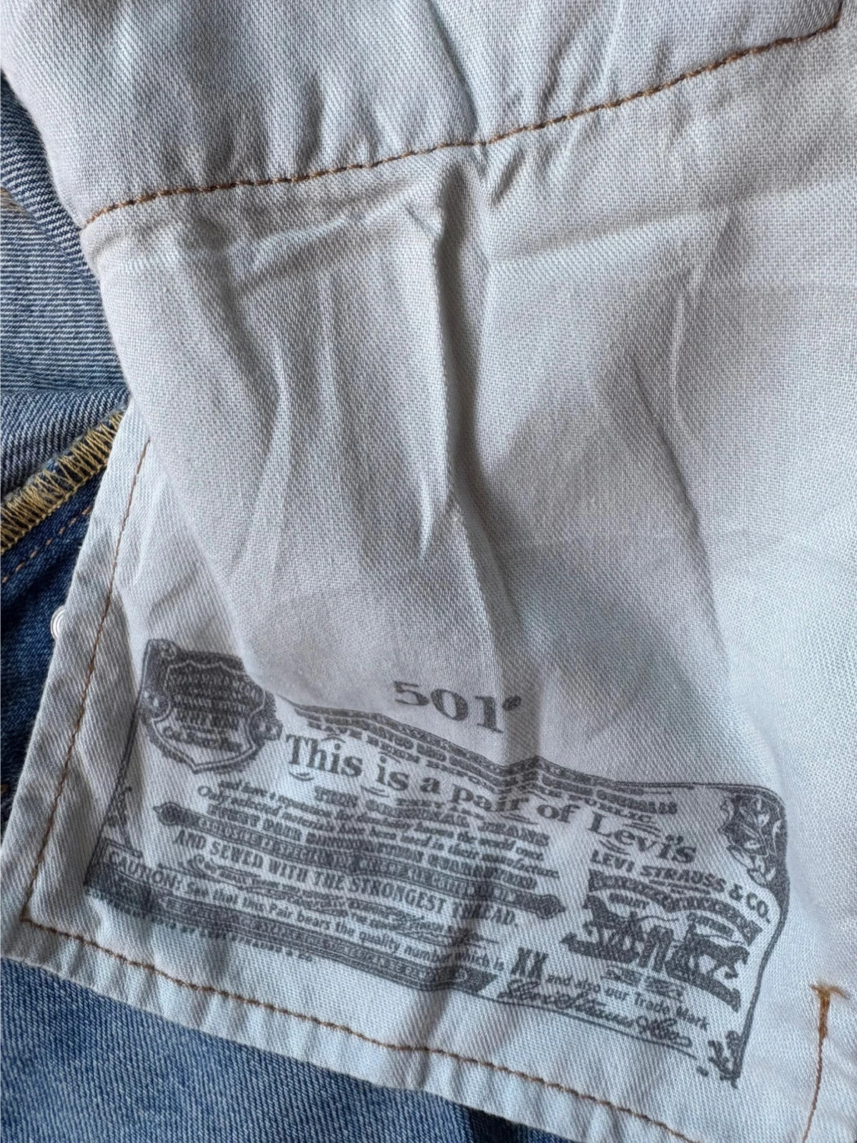 Levi's 501 Denim Shorts W32