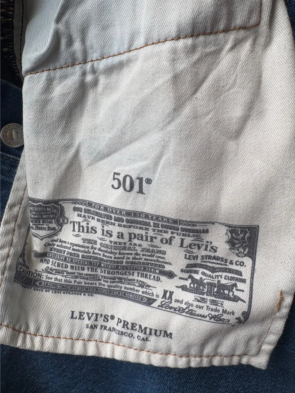 Levi's 501 Denim Shorts W32