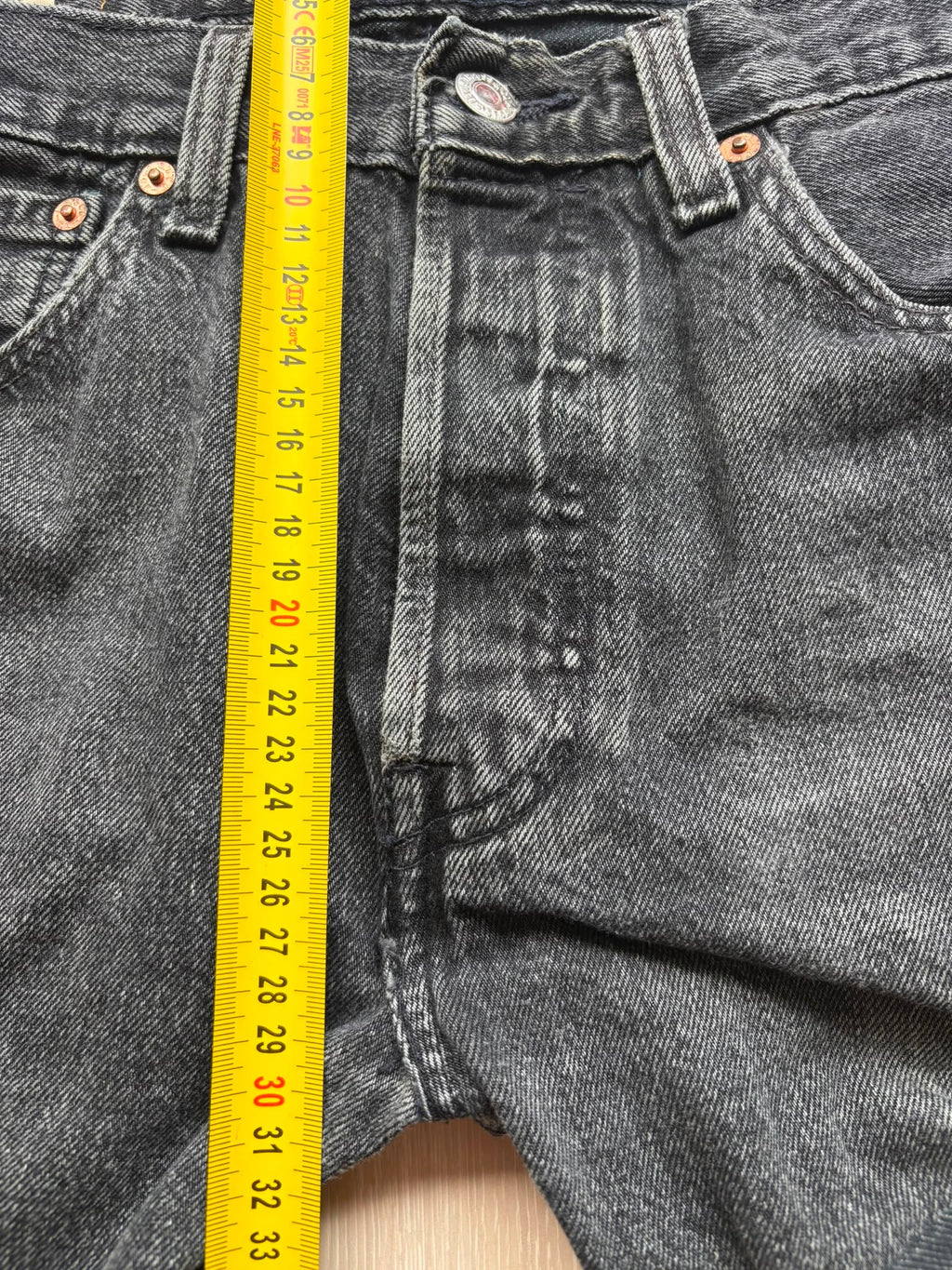 Levi's Denim Shorts W31