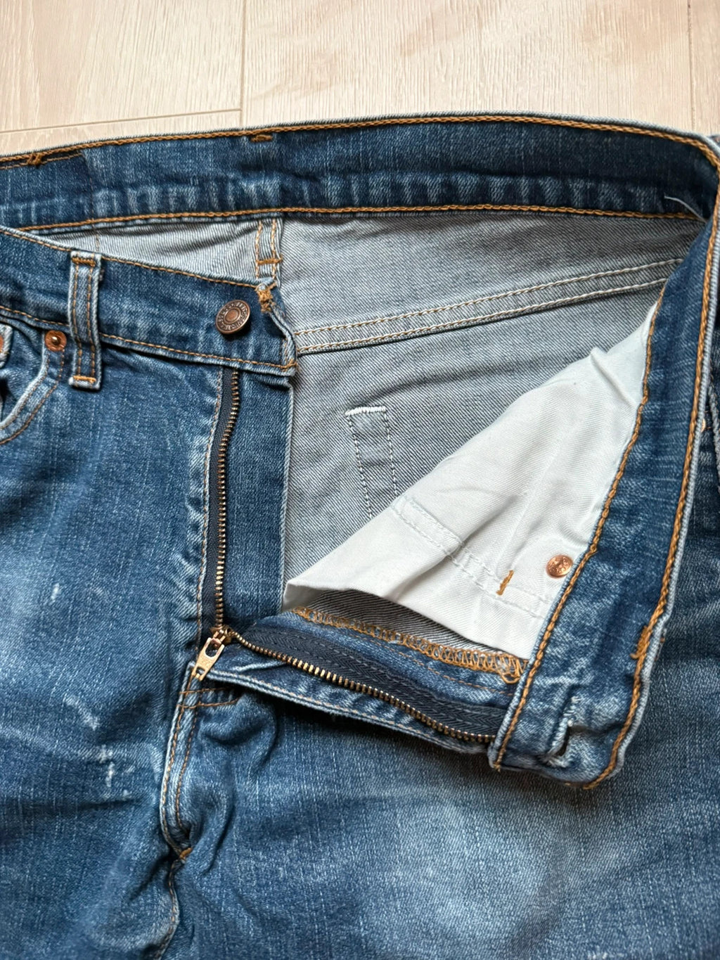 Levi’s 751 Jean W32L32