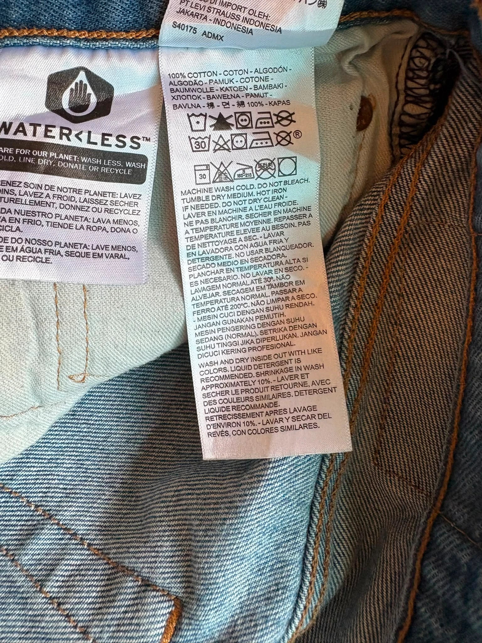 Levi's 501 Denim Shorts W36