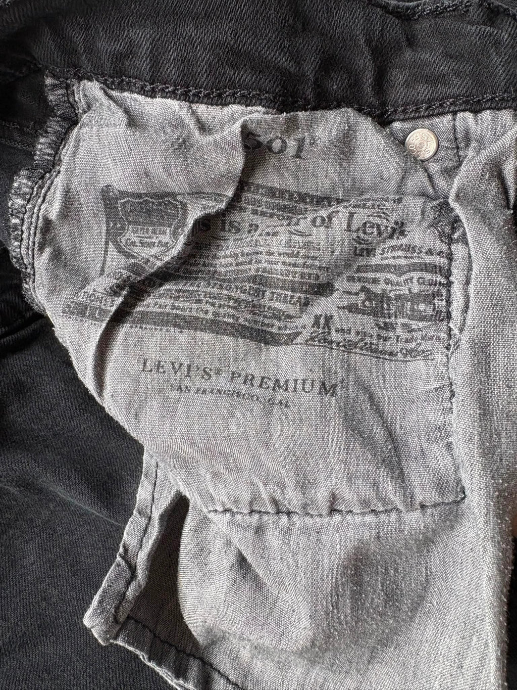 Levi's 501 Women's Jeans W28L27