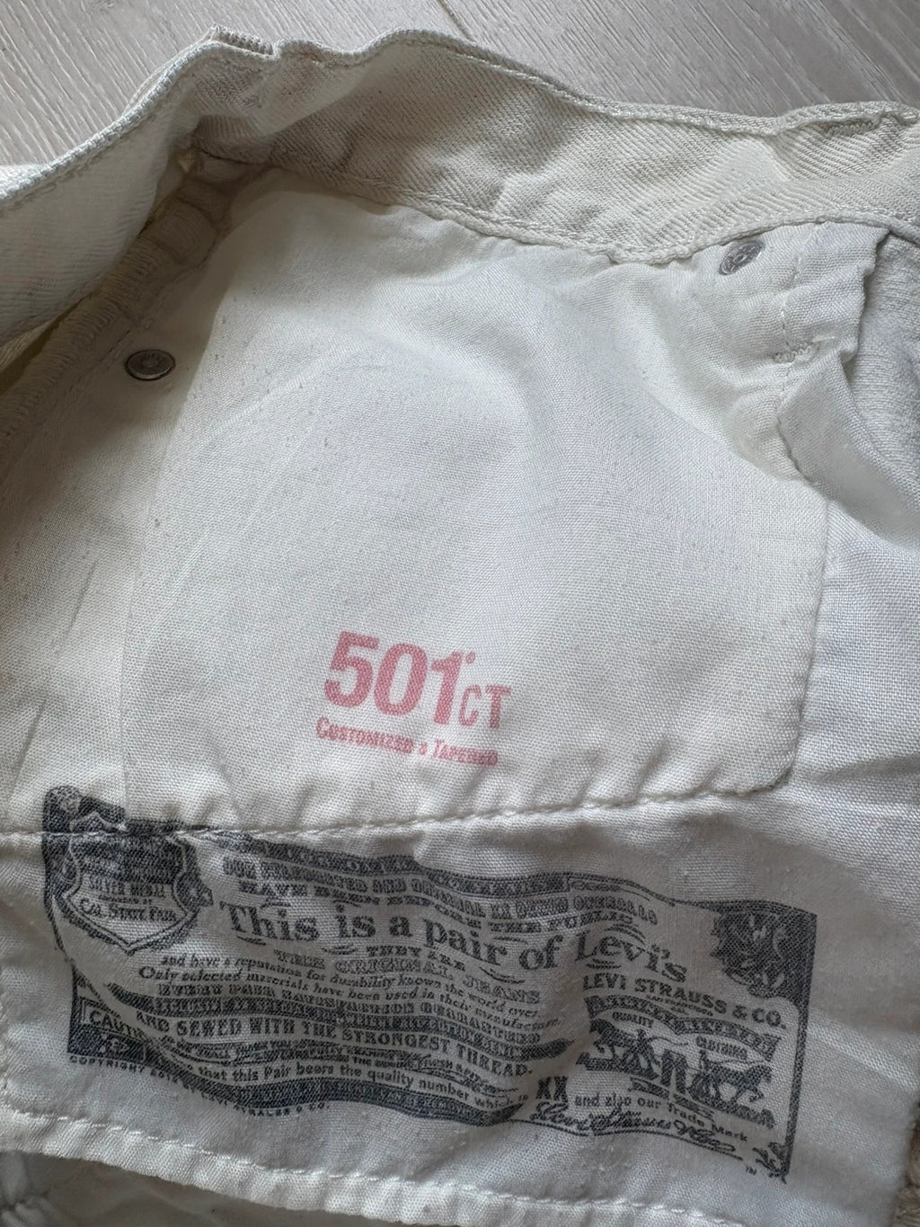 Levi's 501 Denim Shorts W26