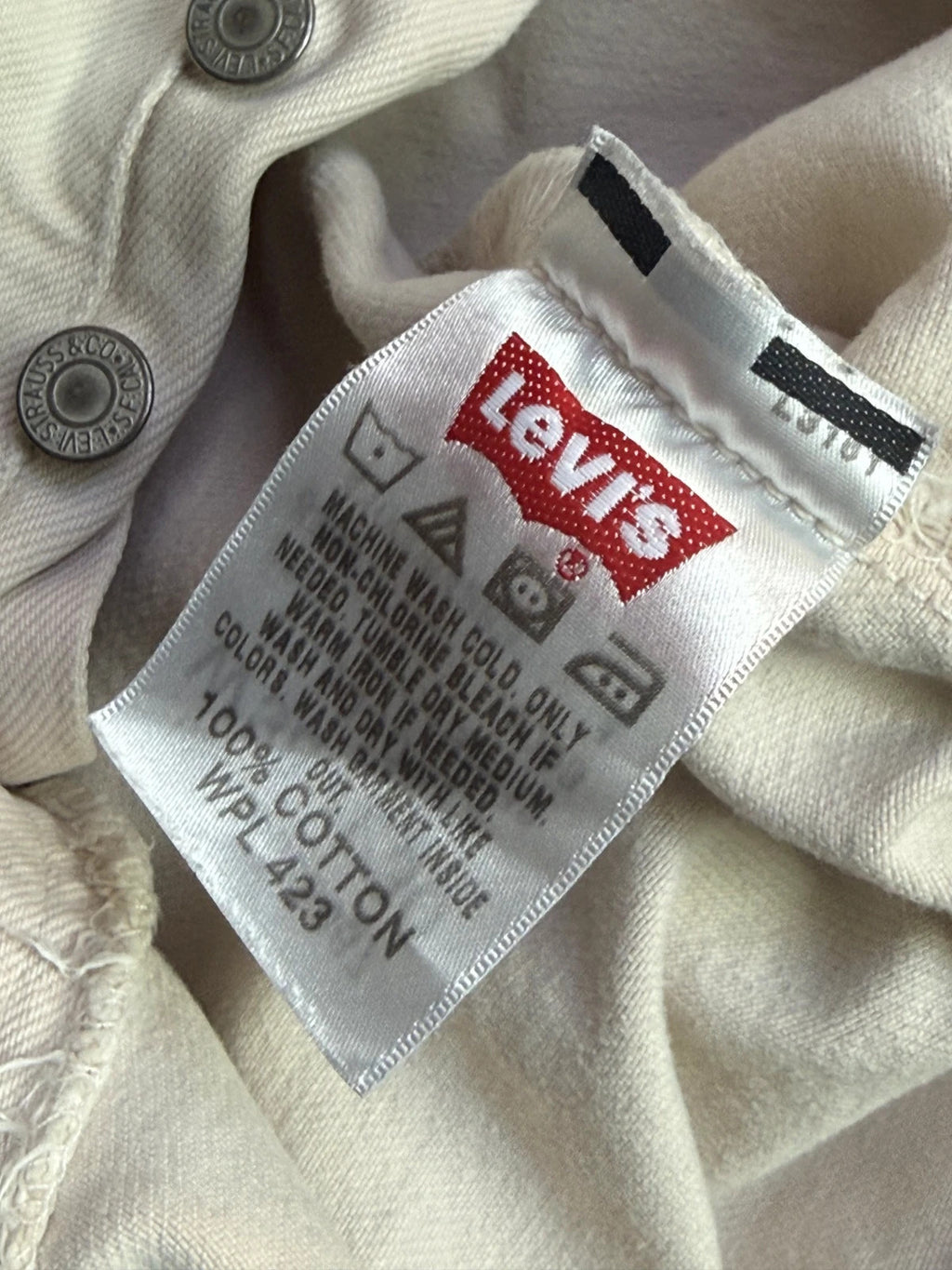 Levi's 501 Women's Denim Shorts W38