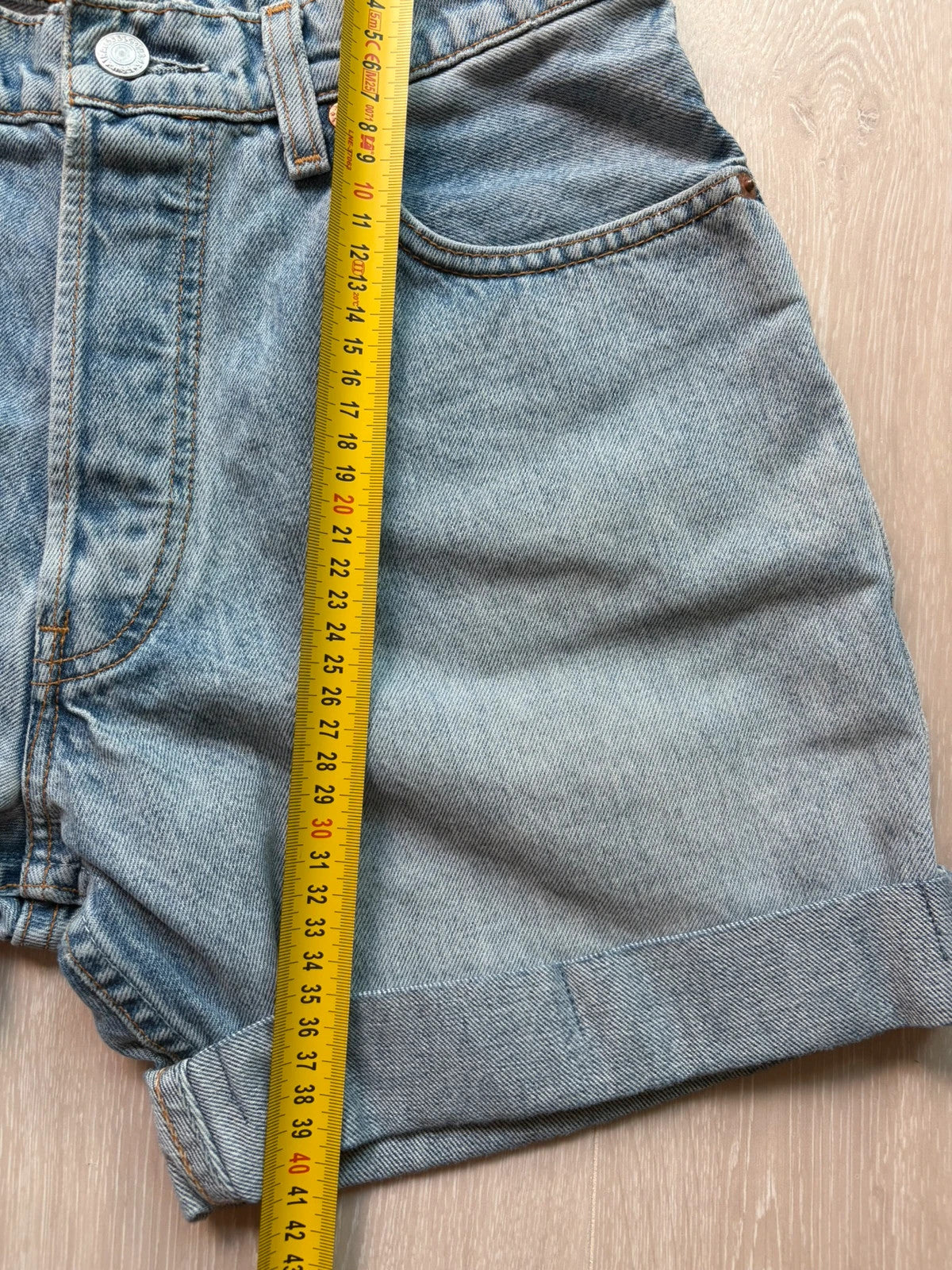 Levi's Women's Denim Shorts W28/S