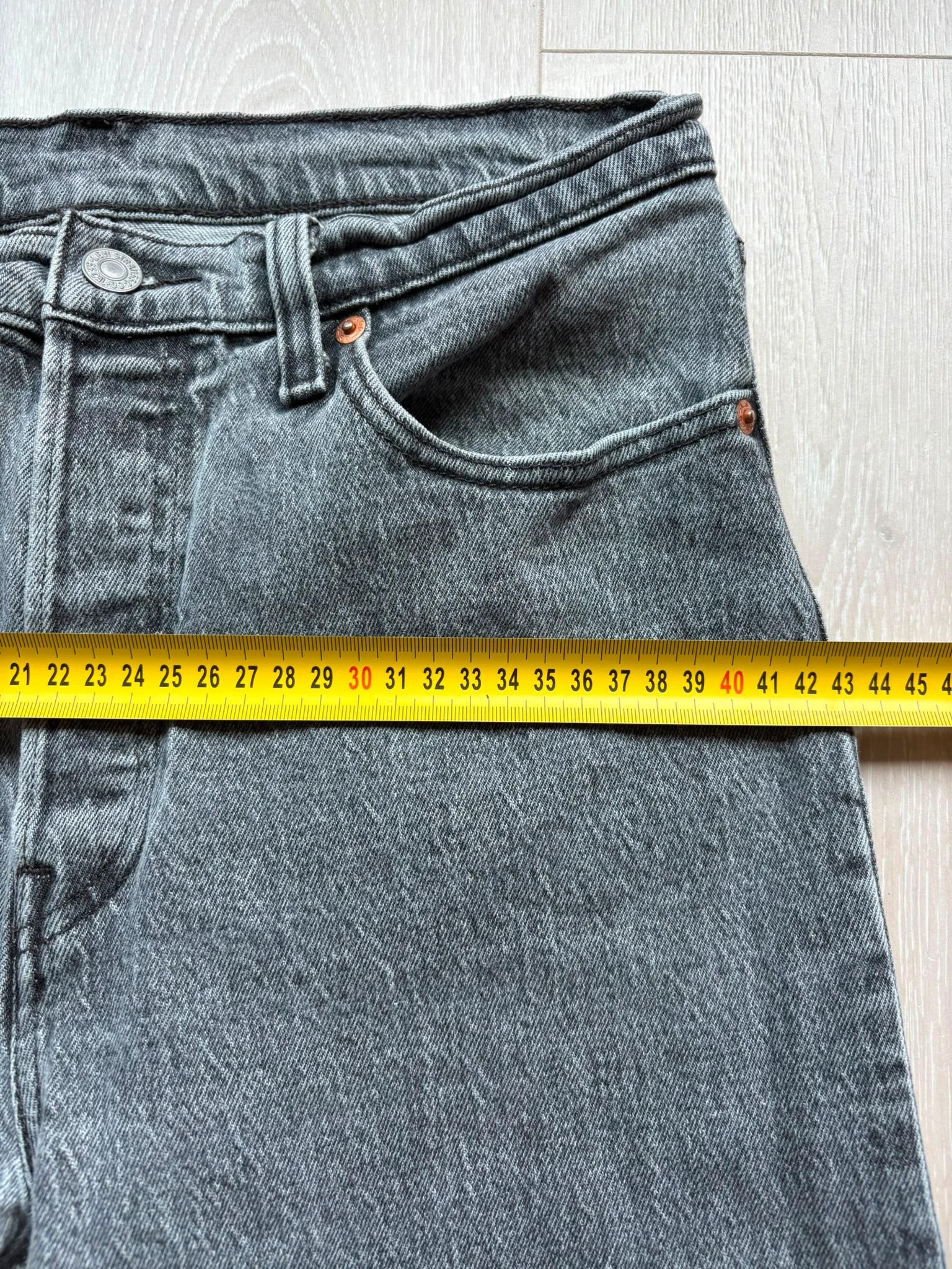 Levi's 501 Women's Denim Jeans W28L26