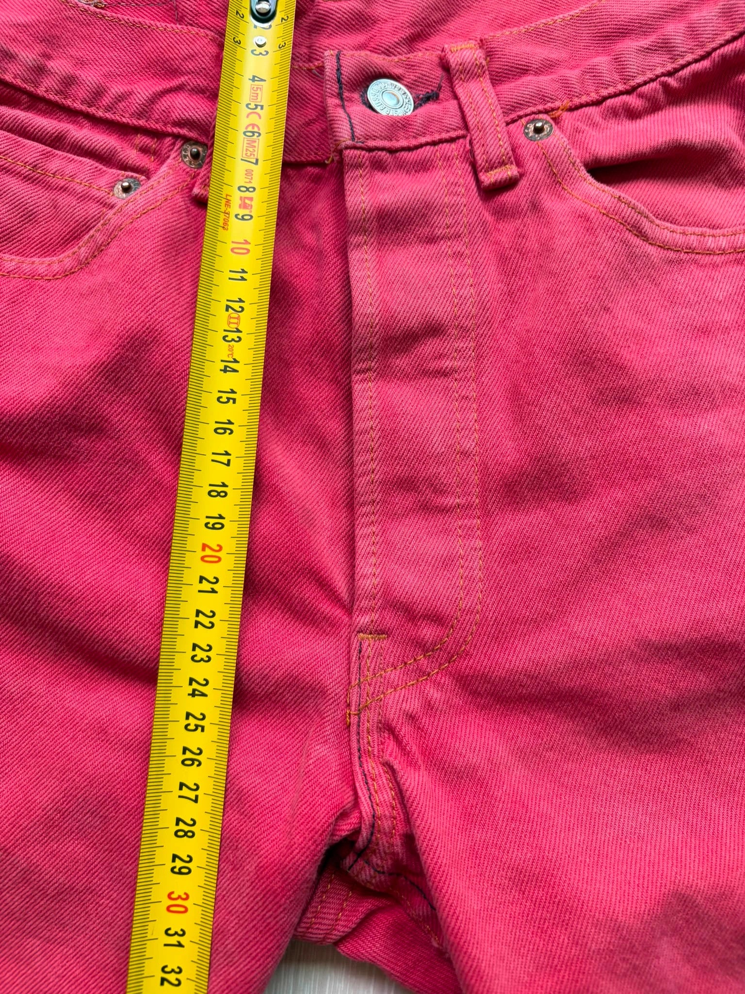 Levi's 501 Women's Red Denim Shorts W29