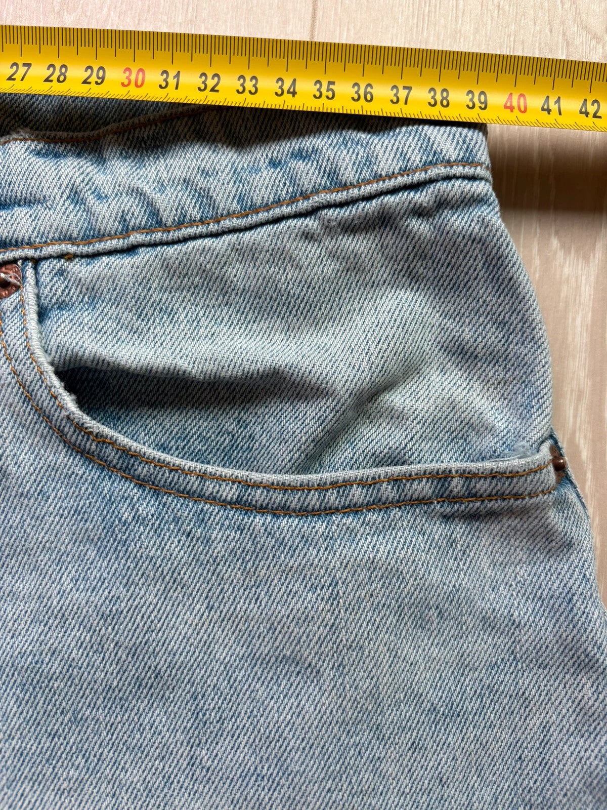 Levi's Denim Shorts W33